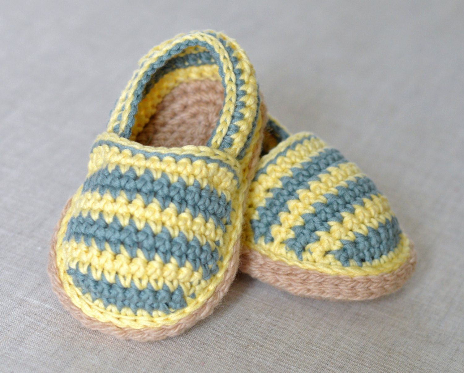 Acquistare 100% Scarpe Fatte A Mano Alluncinetto Il Modello Bambino  Espadrillas Mocassini Cotone Neonato Striscia Del Bambino, Bambini Che  Camminano Primavera Shoes.Piano / Economico | Consegna Veloce E Qualità |  It.Dhgate