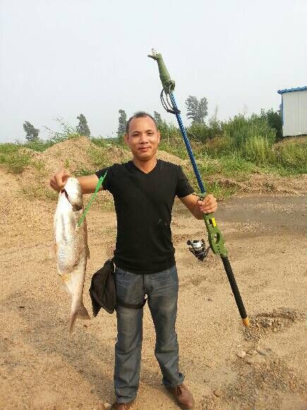 water gun fish