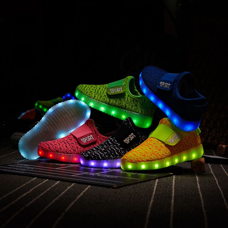 children's tennis shoes that light up