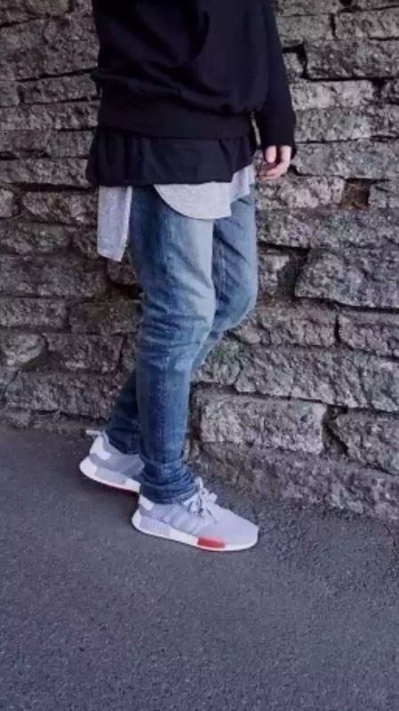 مهلك adidas nmd r1 with jeans 