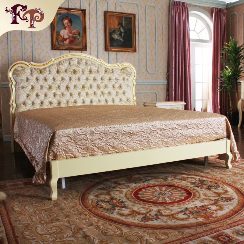 2020 European Luxury Bedroom Furniture French Royalty Bed Solid