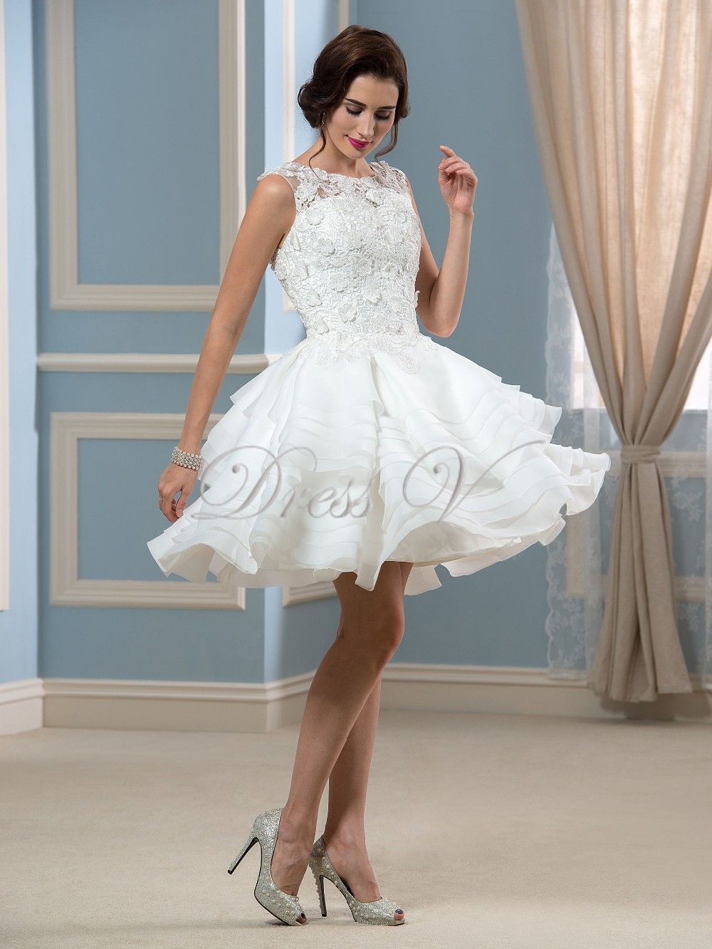 short puffy wedding dresses