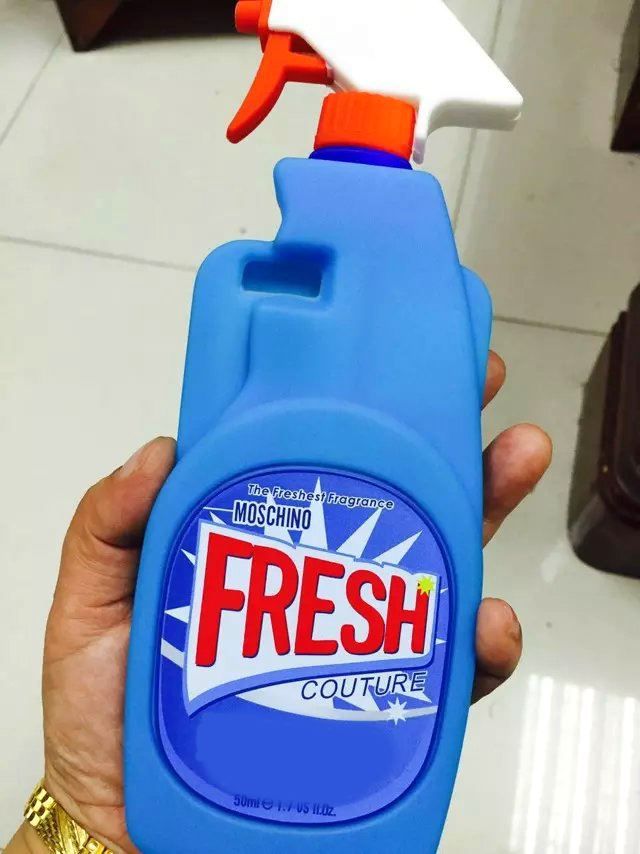 moschino windex case