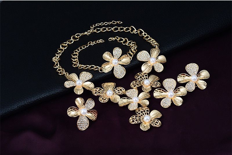 Designer PERLA e DIAMANTE NUZIALI Jewelry set Collana Classica Bracciale Orecchino 