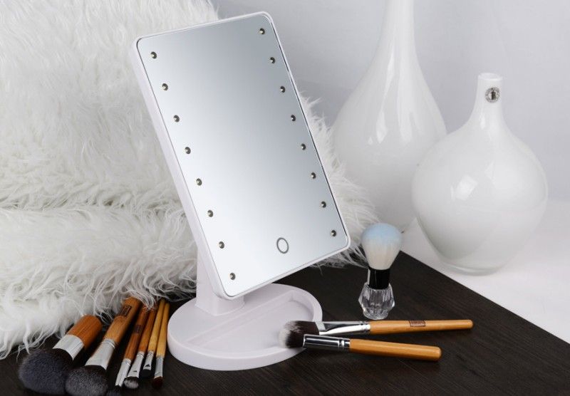 white makeup mirror with lights