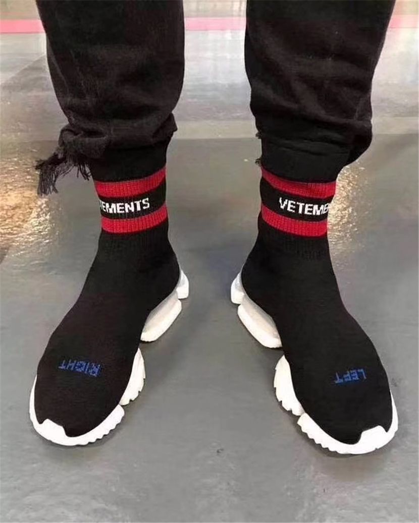 VETEMENTS SS CREW UNISES Sock Trainer 