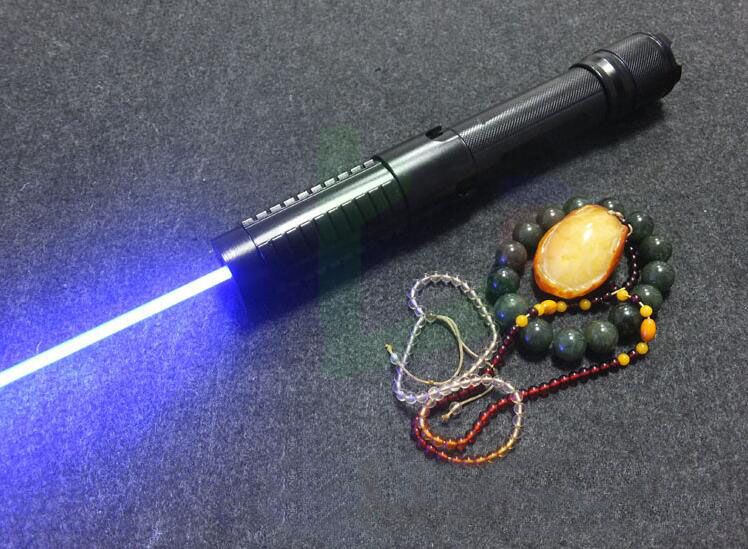 high intensity laser pointer