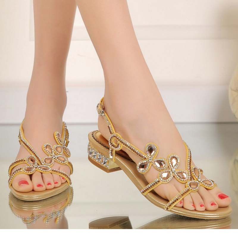 ladies low heel sandals
