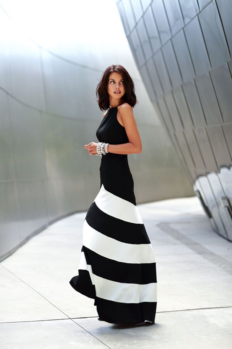 Acquista In Bianco E Nero Abiti Estivi A Strisce Vestito Scollato Abito  Maxi Abiti Formali Vestito Sexy Stripes Delle Donne Da Sera Lungo A 8,58 €  Dal Goldenavenue0518 | It.DHgate.Com