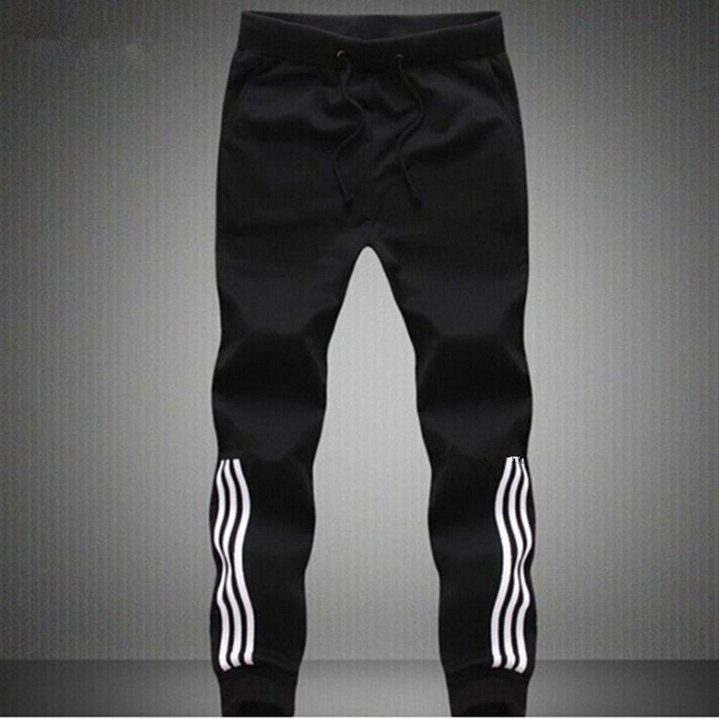 thin cotton sweatpants