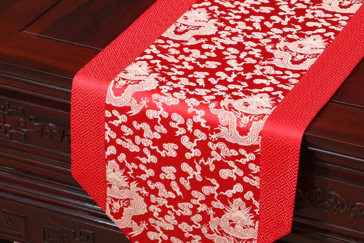 Chinese Table Runner Jacquard Dragon Pattern Tablecloth Tassel Kitchen Decor Red