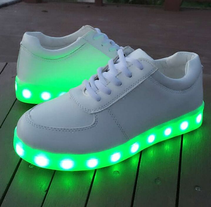 Ostentoso electo bienestar 7Couples brillan zapatos para hombres y mujeres con los arco iris de carga  USB luminosos zapatos