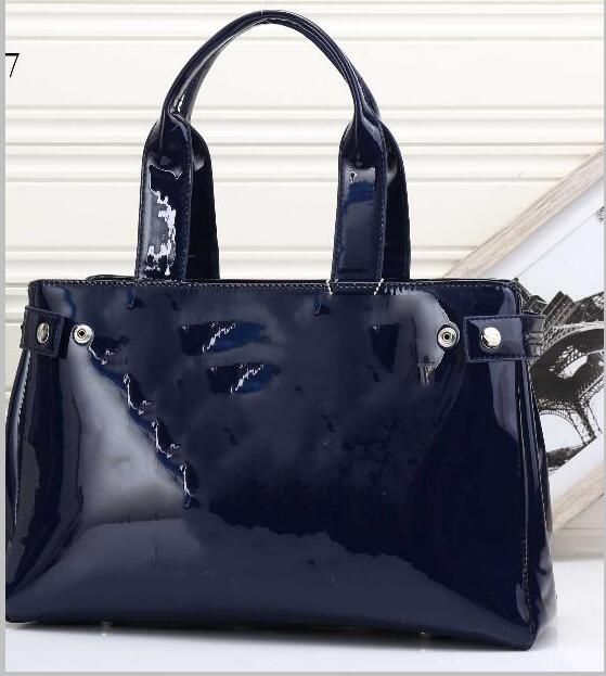 blue patent bolsa