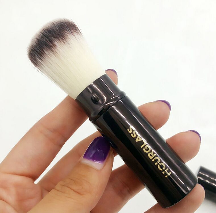 travel kabuki brush