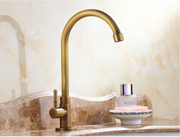 2019 2017 Vintage Brass Kitchen Faucet Bathroom Bronze Faucets Deck Mounted Rotatable Ceramic Valve Single Handle 1 Hole Antique Brass Taps From