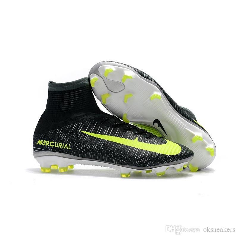 cr7 soccer shoes indoor