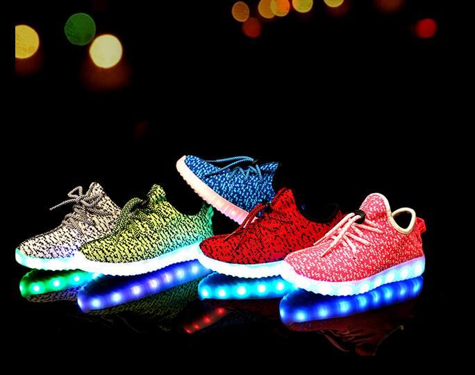 Acquistare Comprare Lampeggiante Scarpe Con Luci Adulti Di Ricarica USB Led  Luce Delle Scarpe Da Tennis Di Vendita Gli Uomini Donne In Nero Verde  Grigio Rosa Rosso Economico | Consegna Veloce E