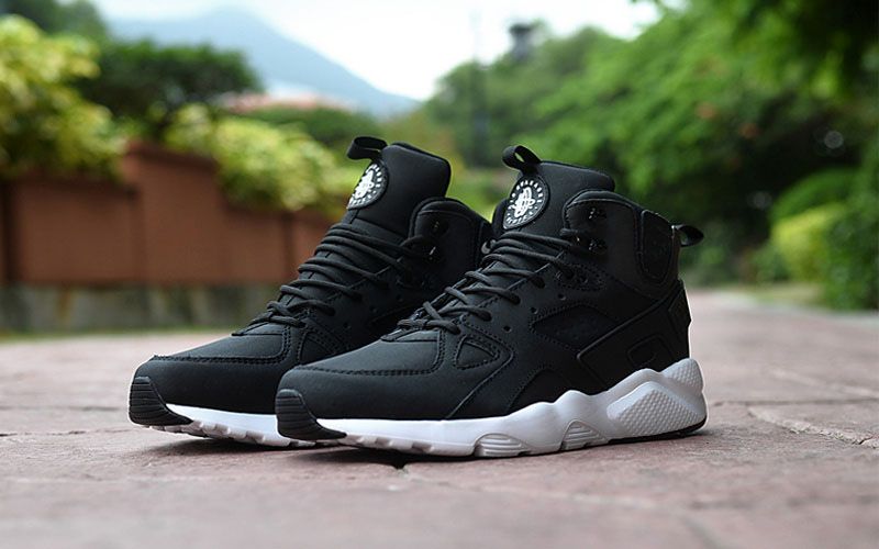 puma smash black suede