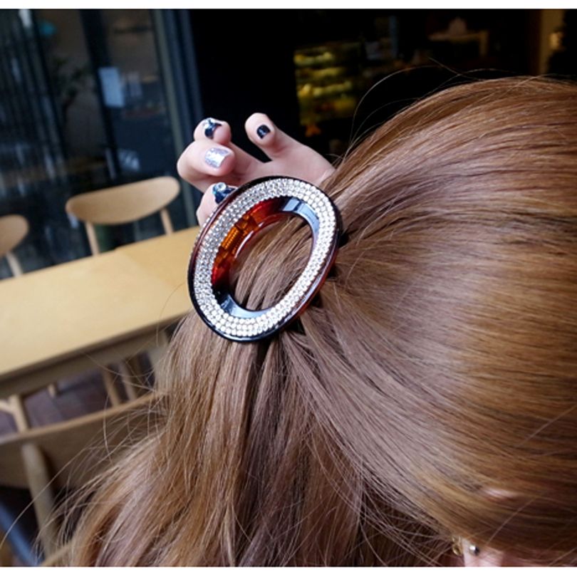 2019 Large Oval Hair Claw Women Hair Accessories Round Clips