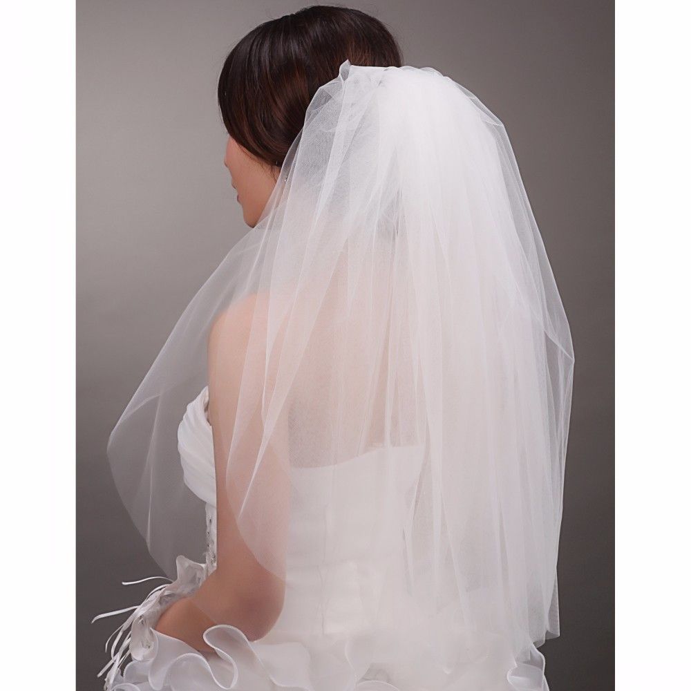 cream colored wedding veils