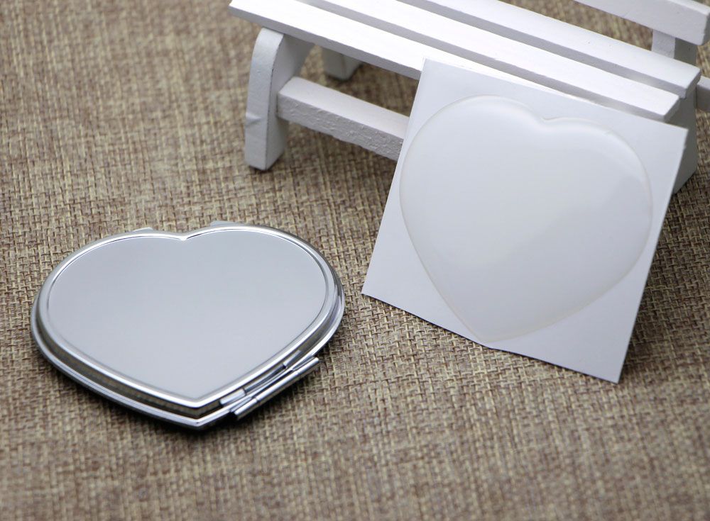 Hjärta kompaktspegel med epoxi klistermärke