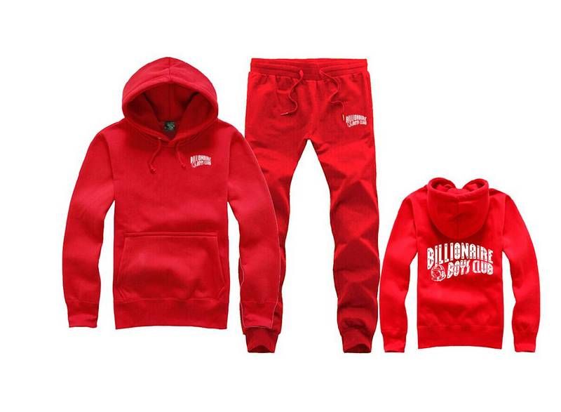 matching hoodies and sweatpants for couples