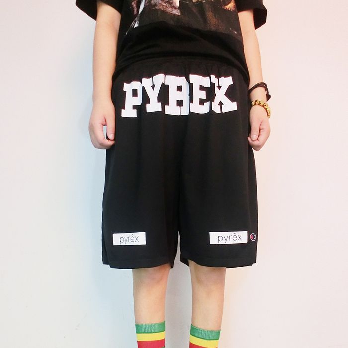 pantaloncini pyrex