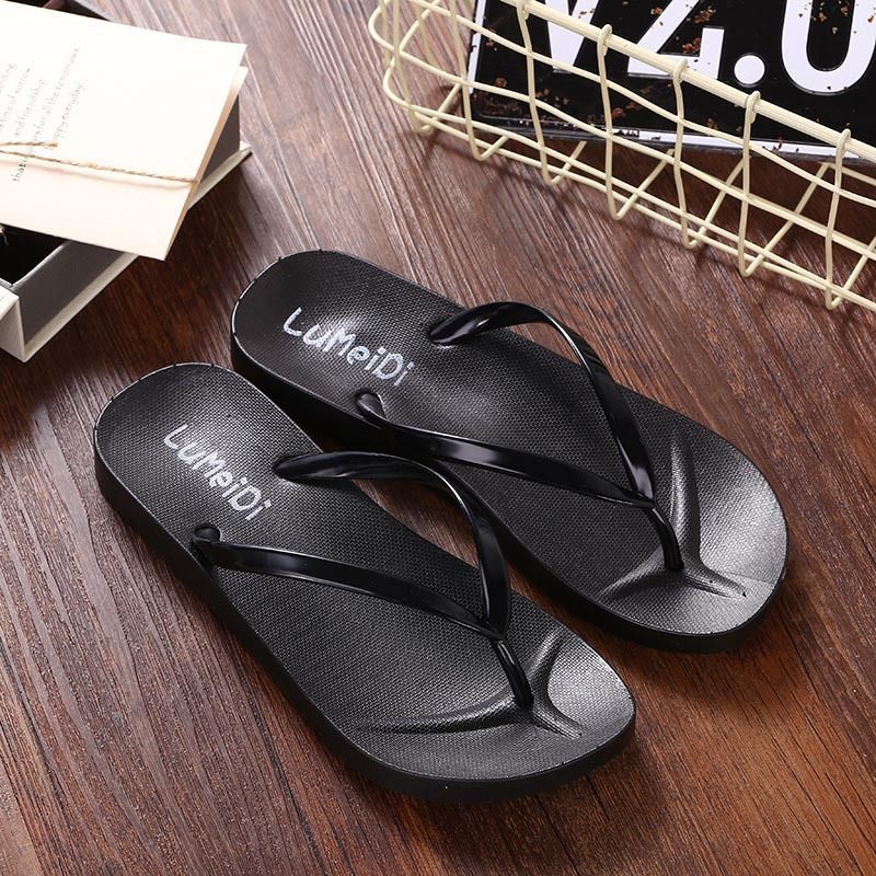 simple slippers for ladies