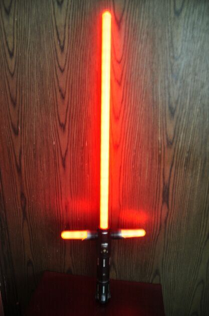 kylo ren ultimate fx lightsaber