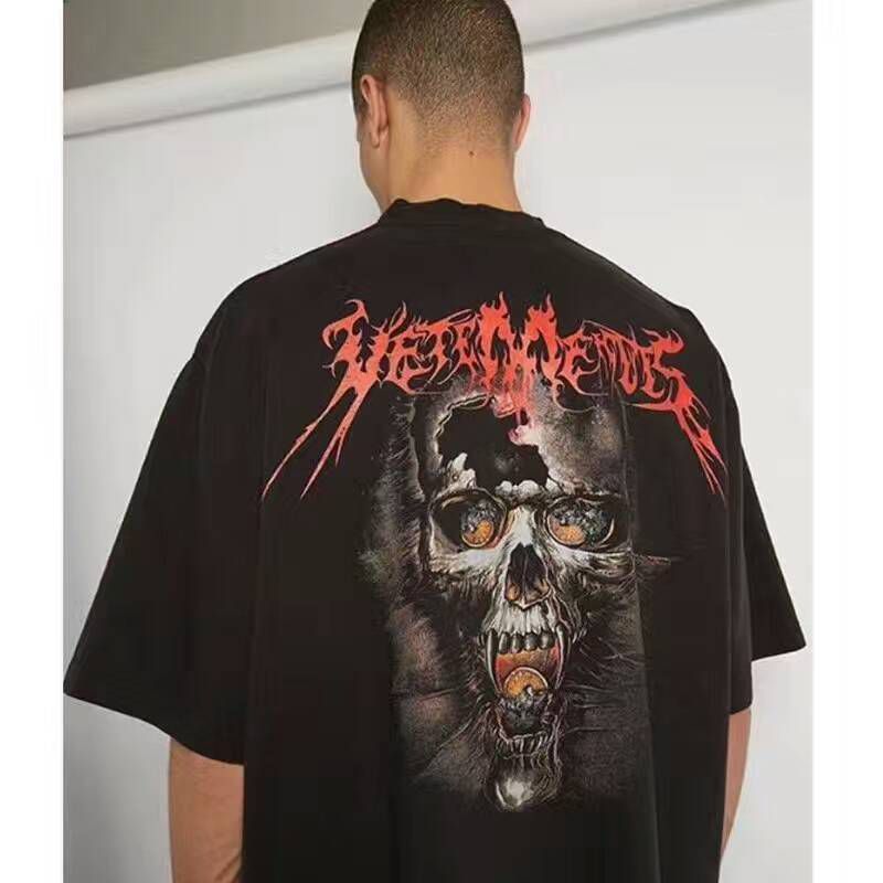 vetements skull tee