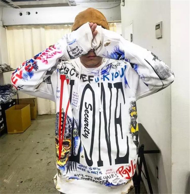 vlone graffiti