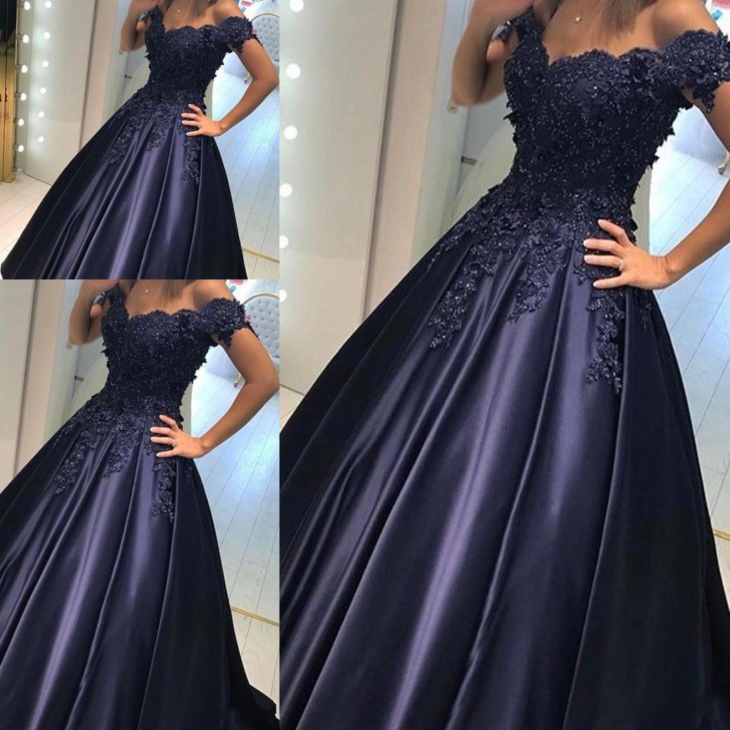 Compra Elegante 2017 De Satén Rojo Vestidos Largos De Baile De Graduación  Sirena Sexy Corte A La Espalda Cuello Escarpado Apliques De Encaje Bolas De  Fiesta Formal Vestidos Por Encargo EN102818 Barato 