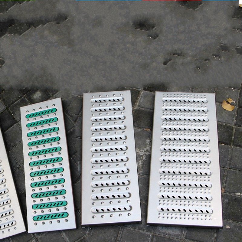 2020 Kitchen Stainless Steel Waste Water Ditch Cover Floor Drain