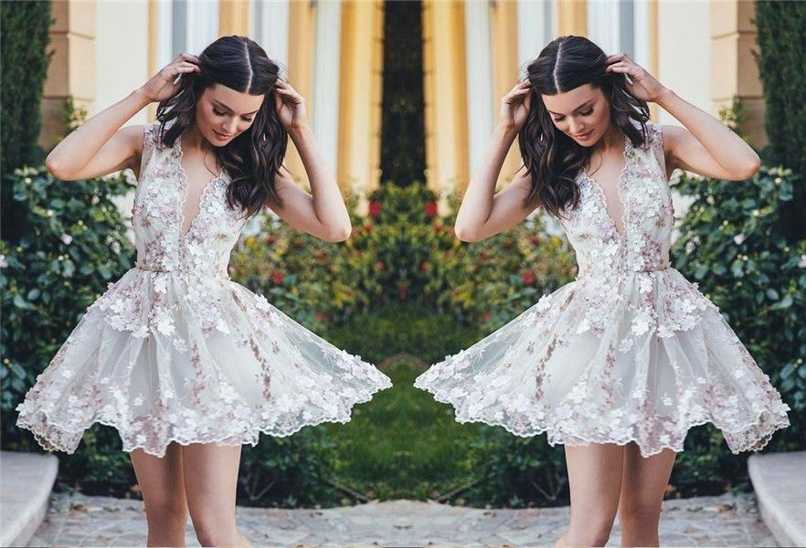 Compra Vestidos Cortos Del Baile De Fin De Curso De La Flor Atractiva 2017  Vestidos Hermosos Del Regreso Al Cuello Sin Mangas Hermosos Sin Mangas De  La Mía Vestidos Del Partido Para