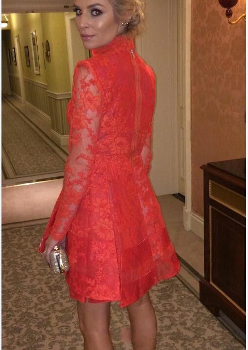 2019 Winter Red Lace Short Prom Dresses 