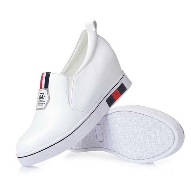 female walking shoes