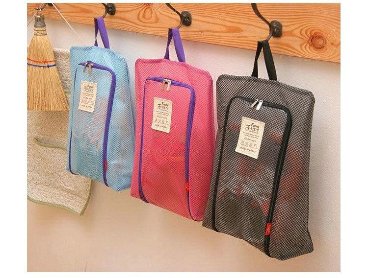 travel tote with zipper