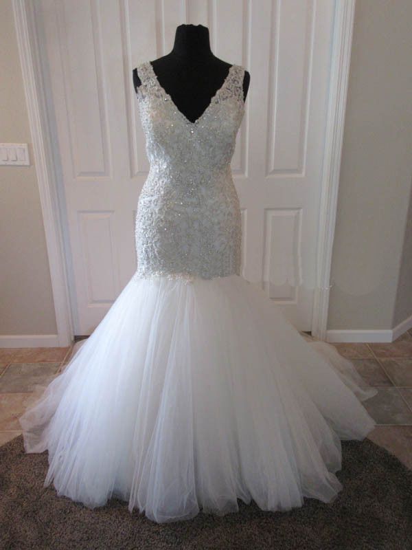 mermaid wedding dress with tulle skirt