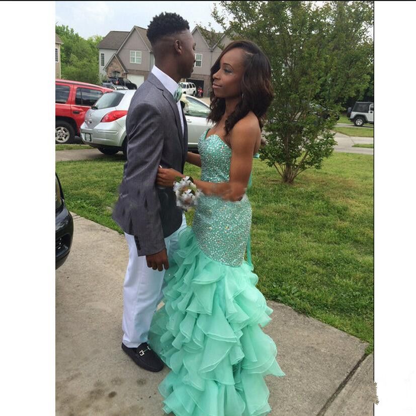 Fashion Mint Green Prom Dresses Diamonds Beads Ruffles Organza Long Mermaid Sweety Girls Party Gowns Custom Size From In Love 144 73 Dhgate Com Fashion Mint Green Prom Dresses Diamonds Beads Ruffles Organza Long Mermaid Sweety Girls Party Gowns Custom Size From In Love 144 73 Dhgate Com