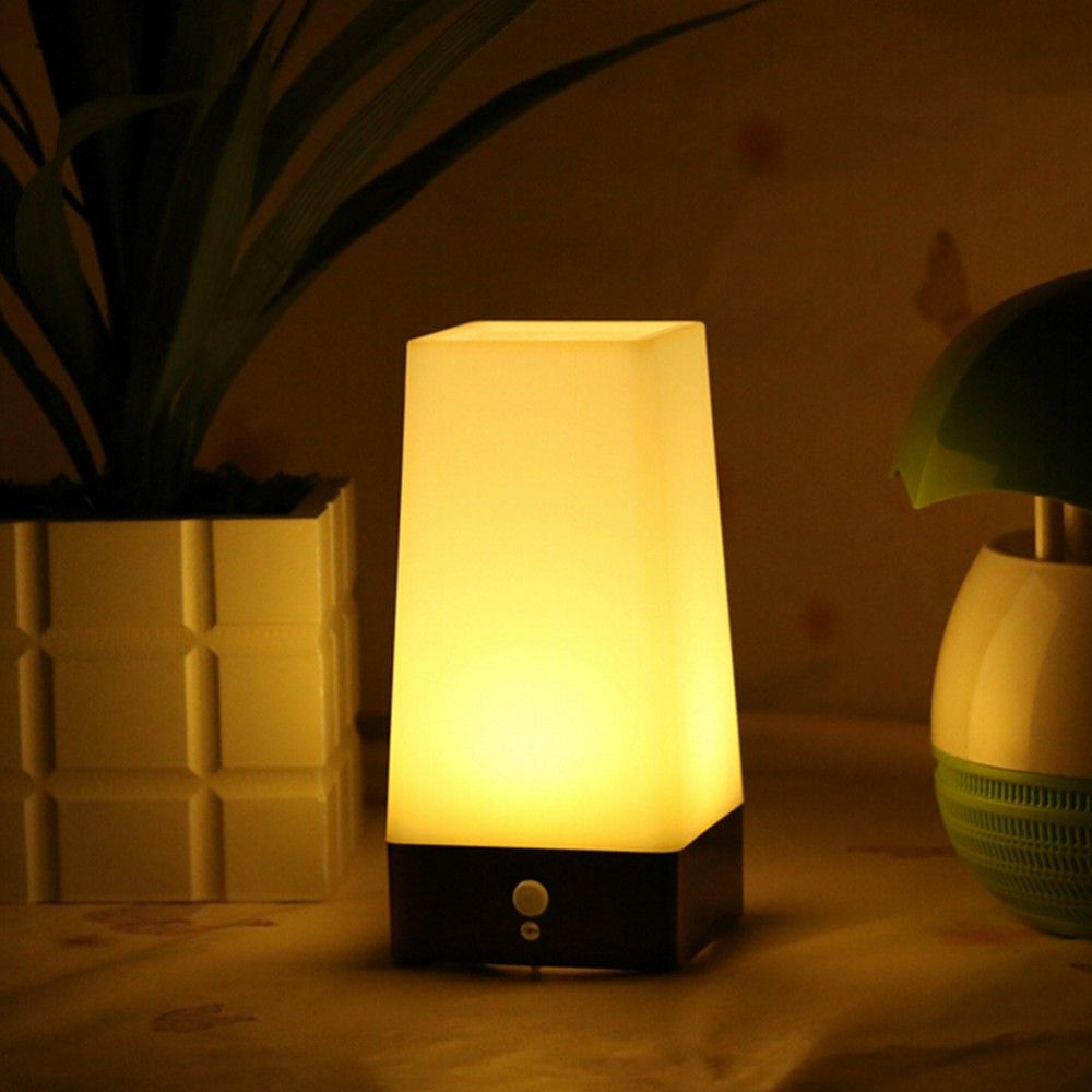 motion sensor bedside lamp