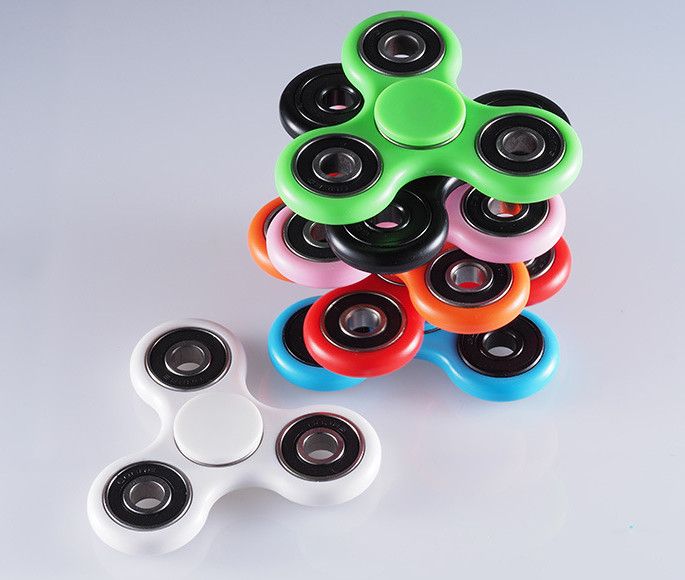Trendy Fidget Hand Finger Spinner Bearing Pocket Desk Release Stress Release Toy