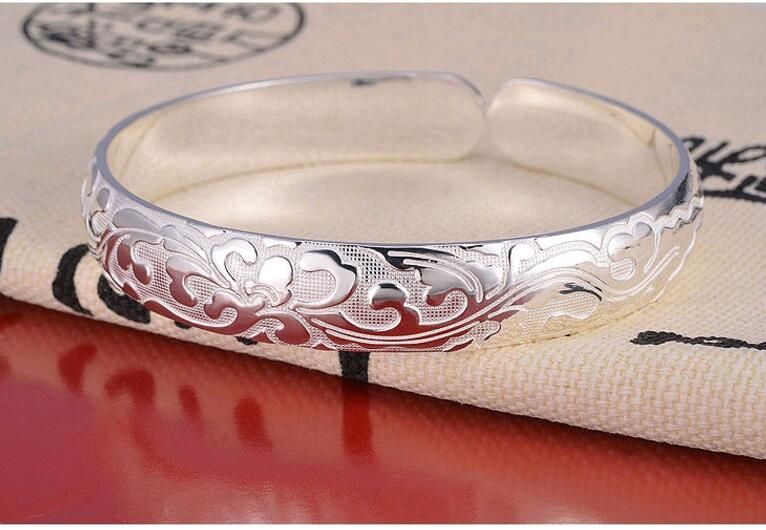 New Fine Pure S999 Silver Bangle Woman's Perfect Bless FU 13mmW Lucky Bangle 26g New Fine Pure S999 Silver Bangle Woman's Perfect Bless FU 13mmW Lucky Bangle 26g