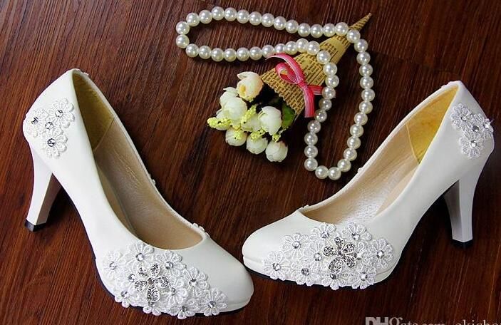 pretty low heel shoes