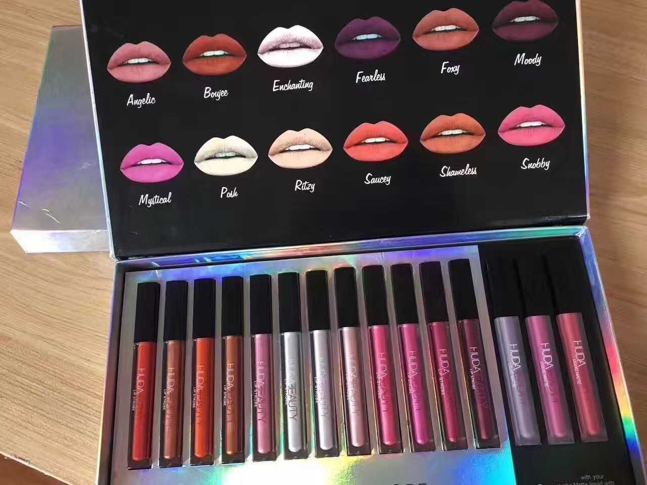 Acheter Le Plus Récent Huda Beauty Cosmétique Matte Liquid Lipstick Lip Gloss Make Up Waterproof Long Last Lipgloss 15 Couleurs Free Ship De 2132