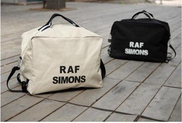 simons messenger bag