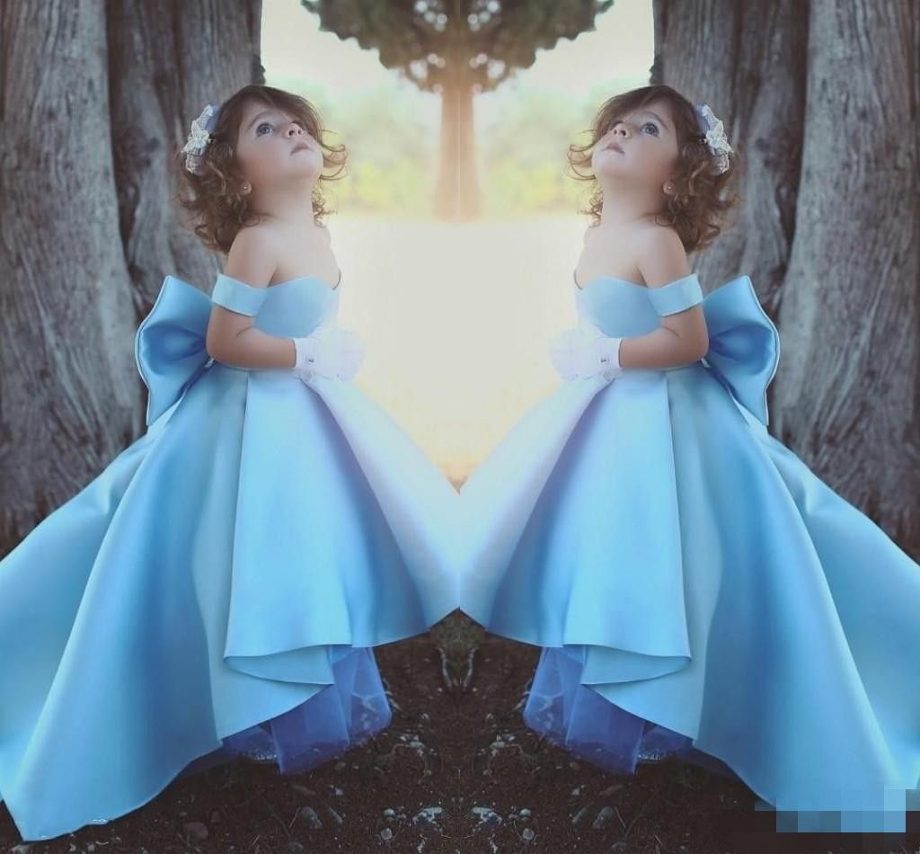 2019 Cielo azul lindo altas-bajas de vestidos de Vestidos desfile de vestido