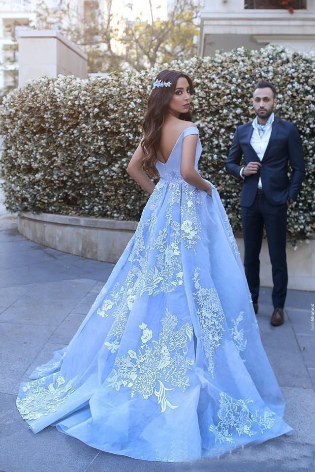 Acheter Bleu Ciel Princesse Ball Robe De Mariée Robes Avec 3d Appliques Florales De Mariage Robe Hors De Lépaule Vintage A Ligne Robes De Mariée