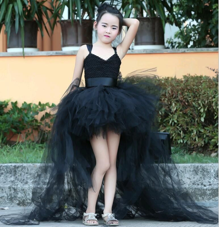 Black Ruffled Trailing Princess Long Tail Flower Girls Dresses V