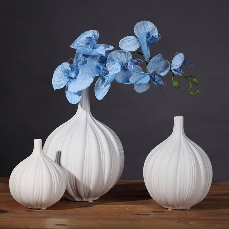 White Garlic Flower Pots Planters Hot Sale Flower Vases Ceramic