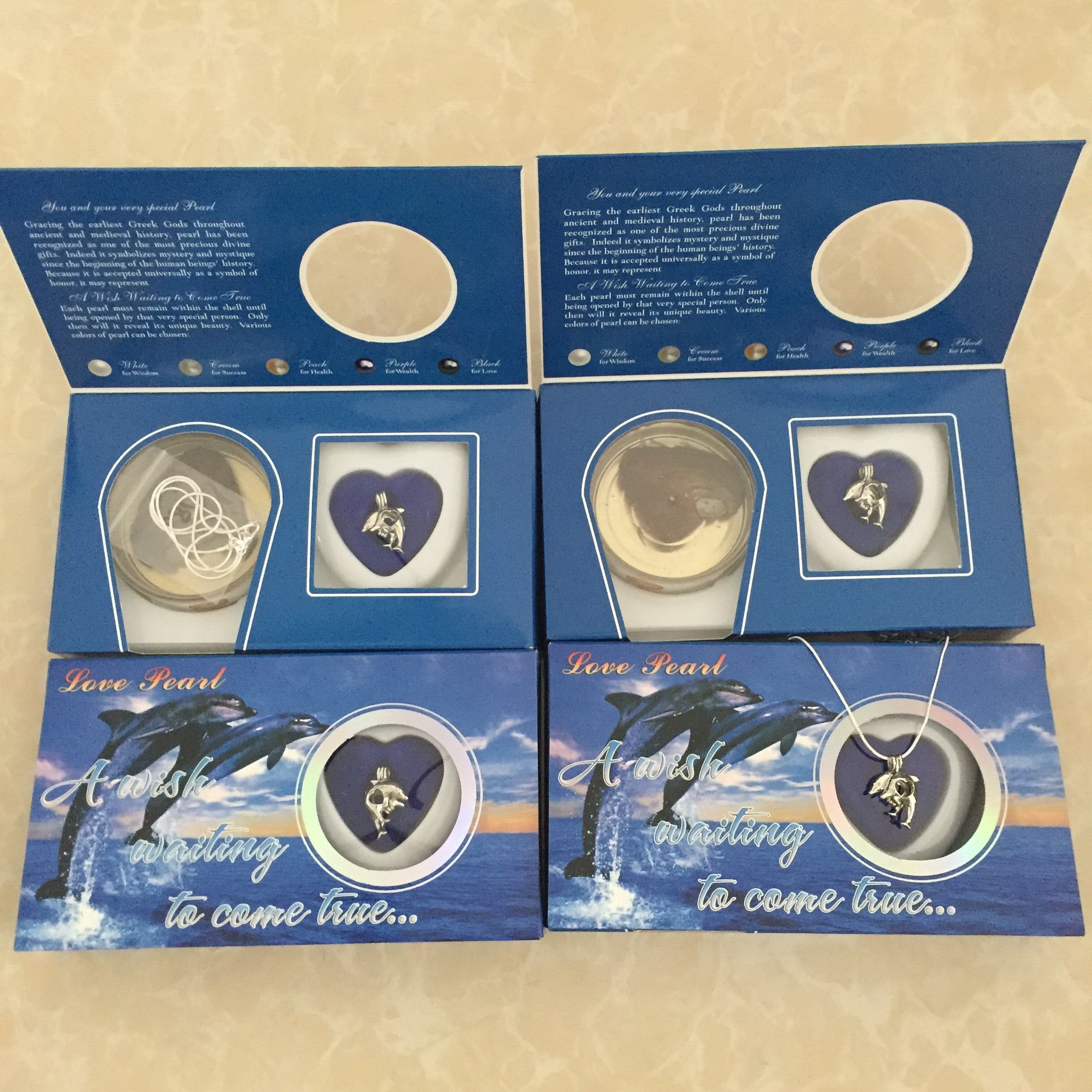Locket Pearl Necklace Gift Set 